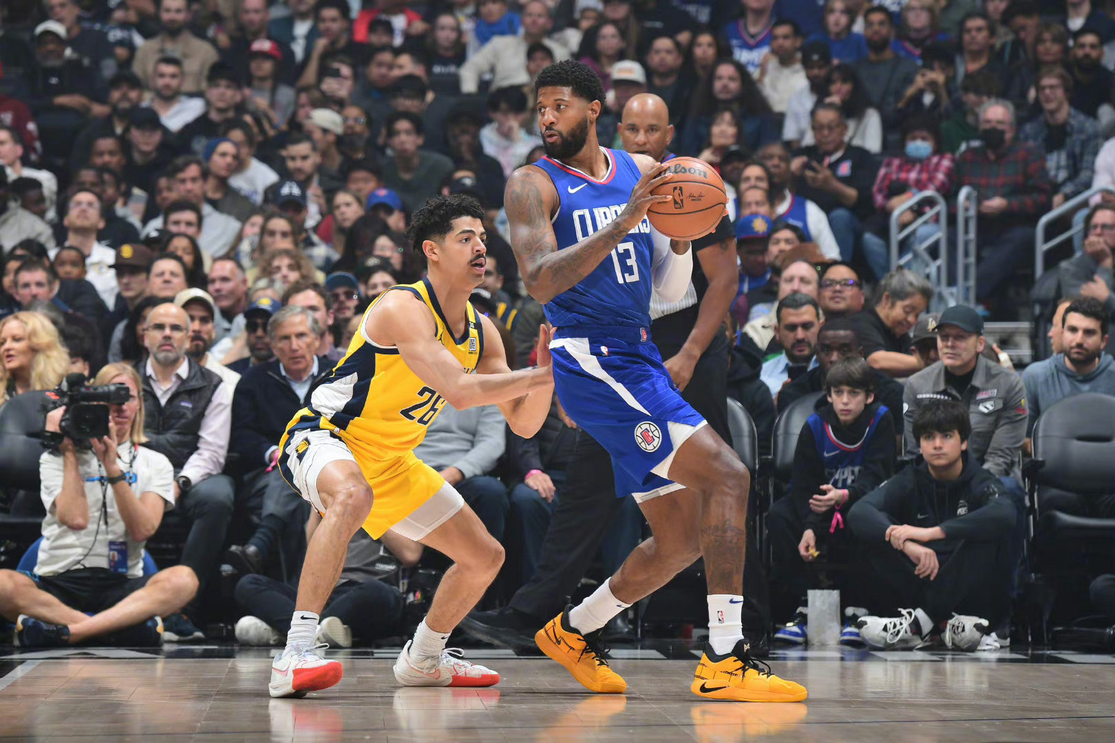 鹈鹕不敌太阳，遭遇连败的简单介绍