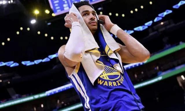 里尔新援发挥出色,帮助球队取得胜利 里尔新援发挥出色,帮助球队取得胜利