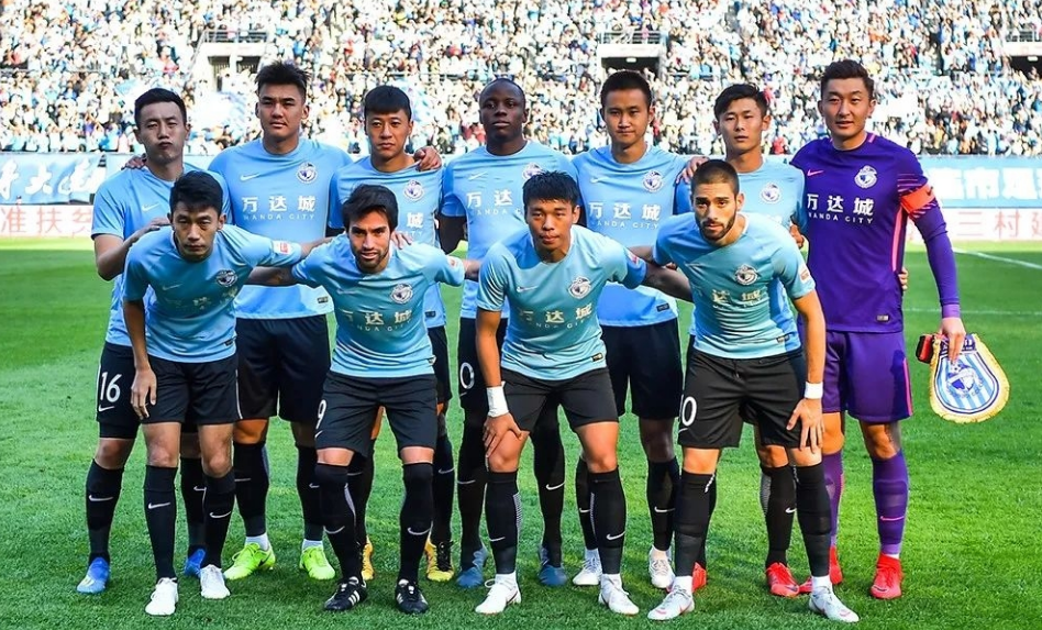 关于江苏苏宁客场胜大连一方，继续保持不败的信息