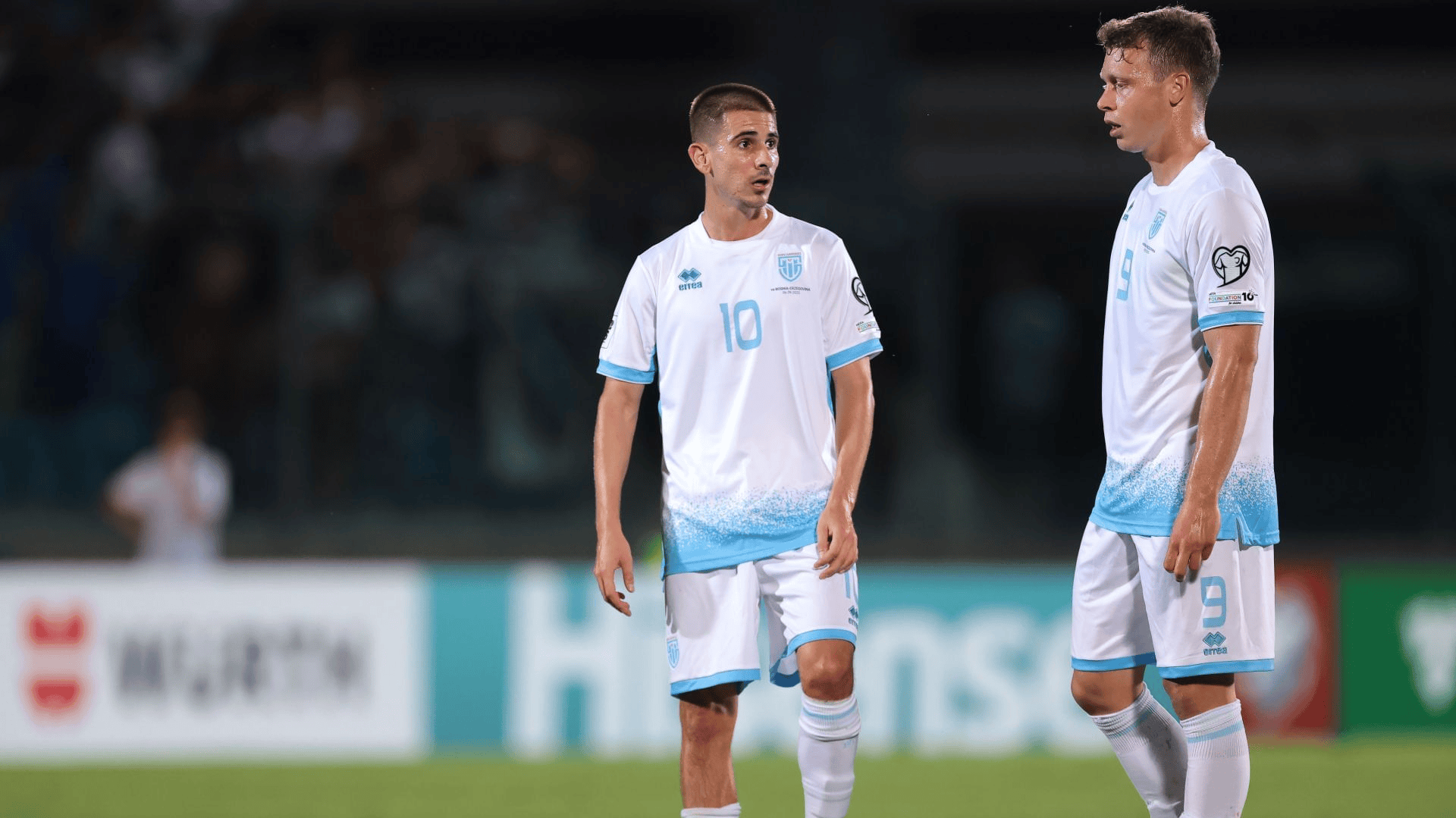 包含英格兰擒下格鲁吉亚，塞浦路斯再战圣马力诺，塞尔维亚击败卢森堡的词条